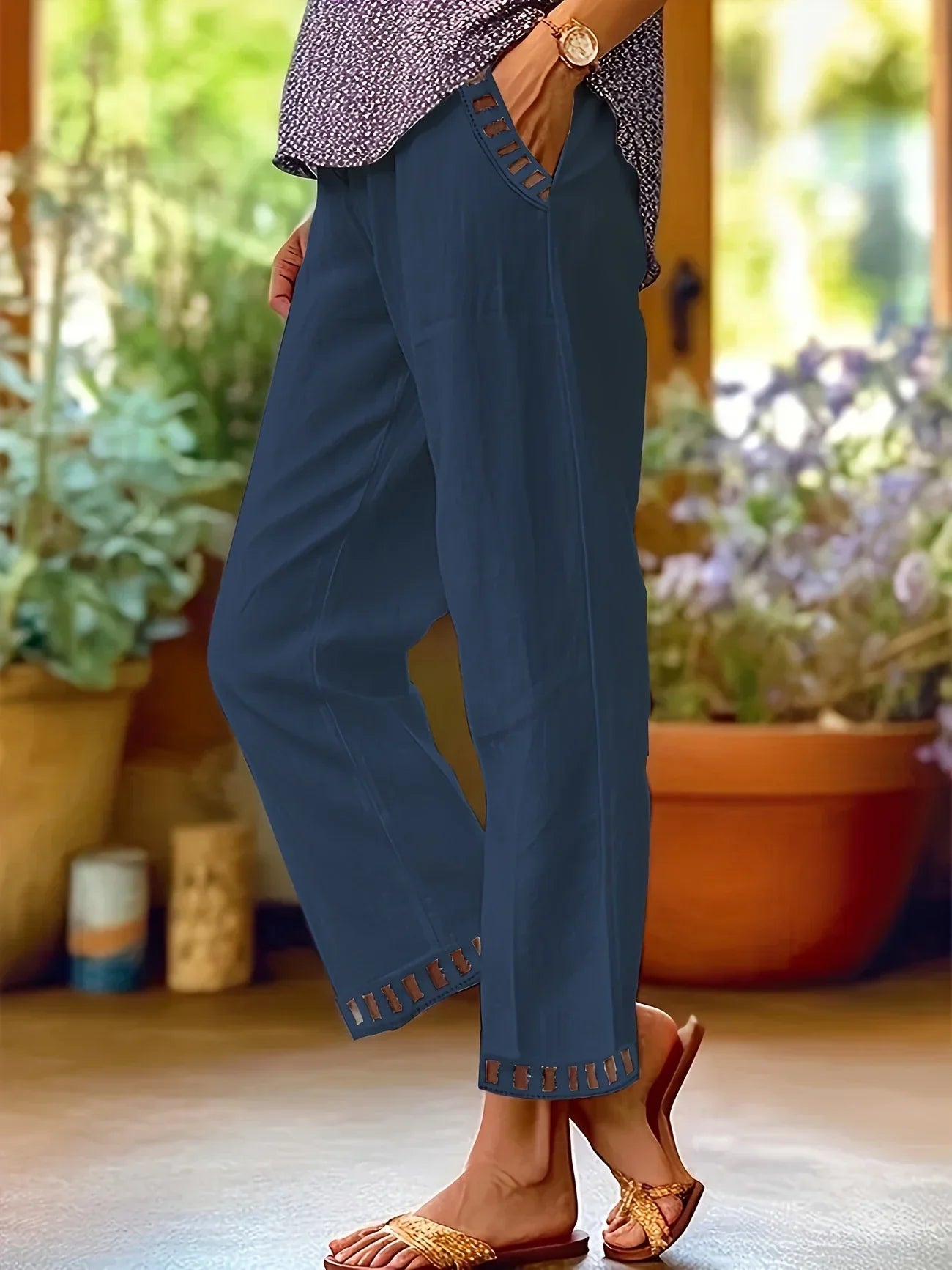 Tracey Contrast Trim Cropped Trousers