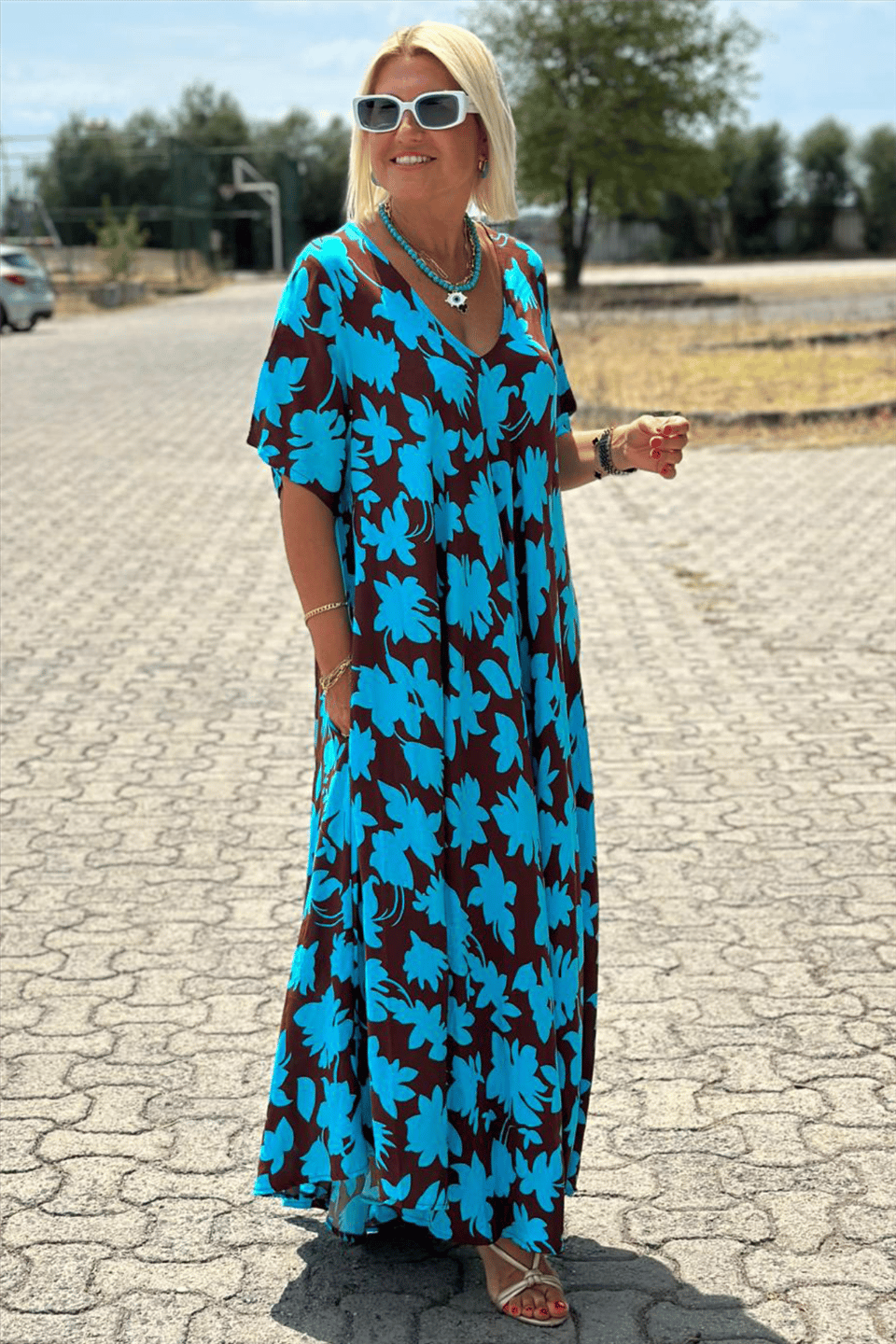 Leviana™ | Flattering Elegant Dress with Subtle Detail for the Stomach