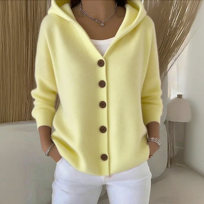 Ladies' cardigan – your comfortable confidence