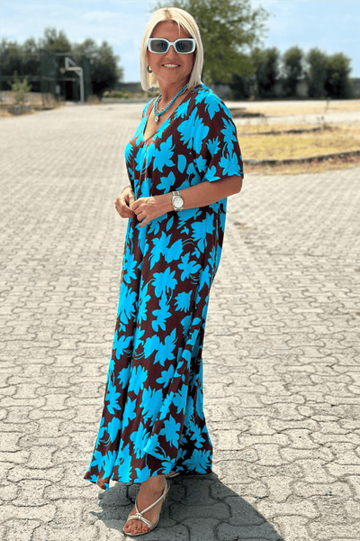 Leviana™ | Flattering Elegant Dress with Subtle Detail for the Stomach