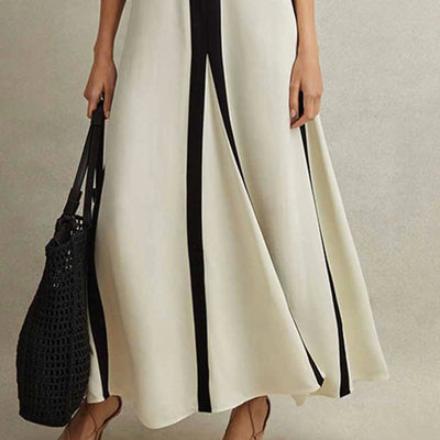 Eveline | Elegant V-Neck Colourblock Maxi Dress