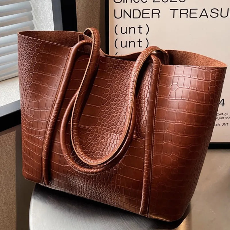 Betina - Shoulder Bag