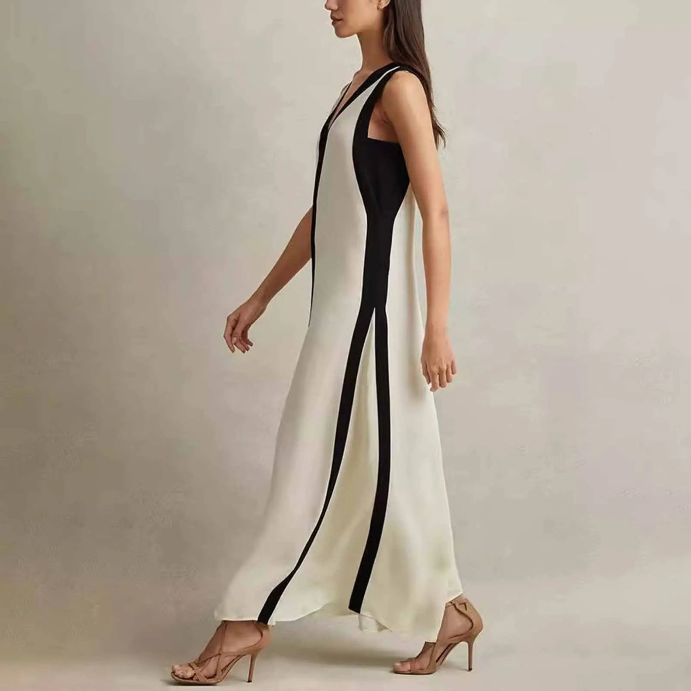Eveline | Elegant V-Neck Colourblock Maxi Dress