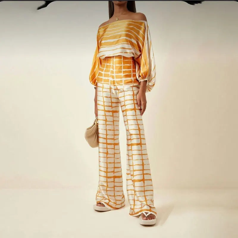Casual Two-Piece Set with Abstract Print - Madeleine