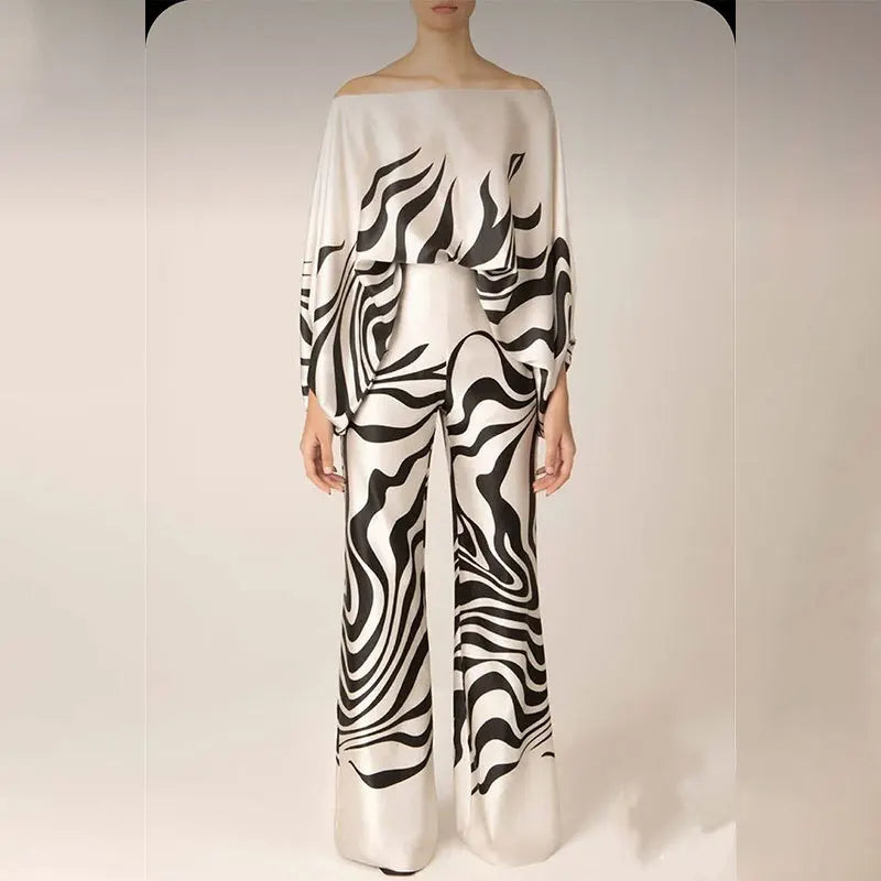 Casual Two-Piece Set with Abstract Print - Madeleine