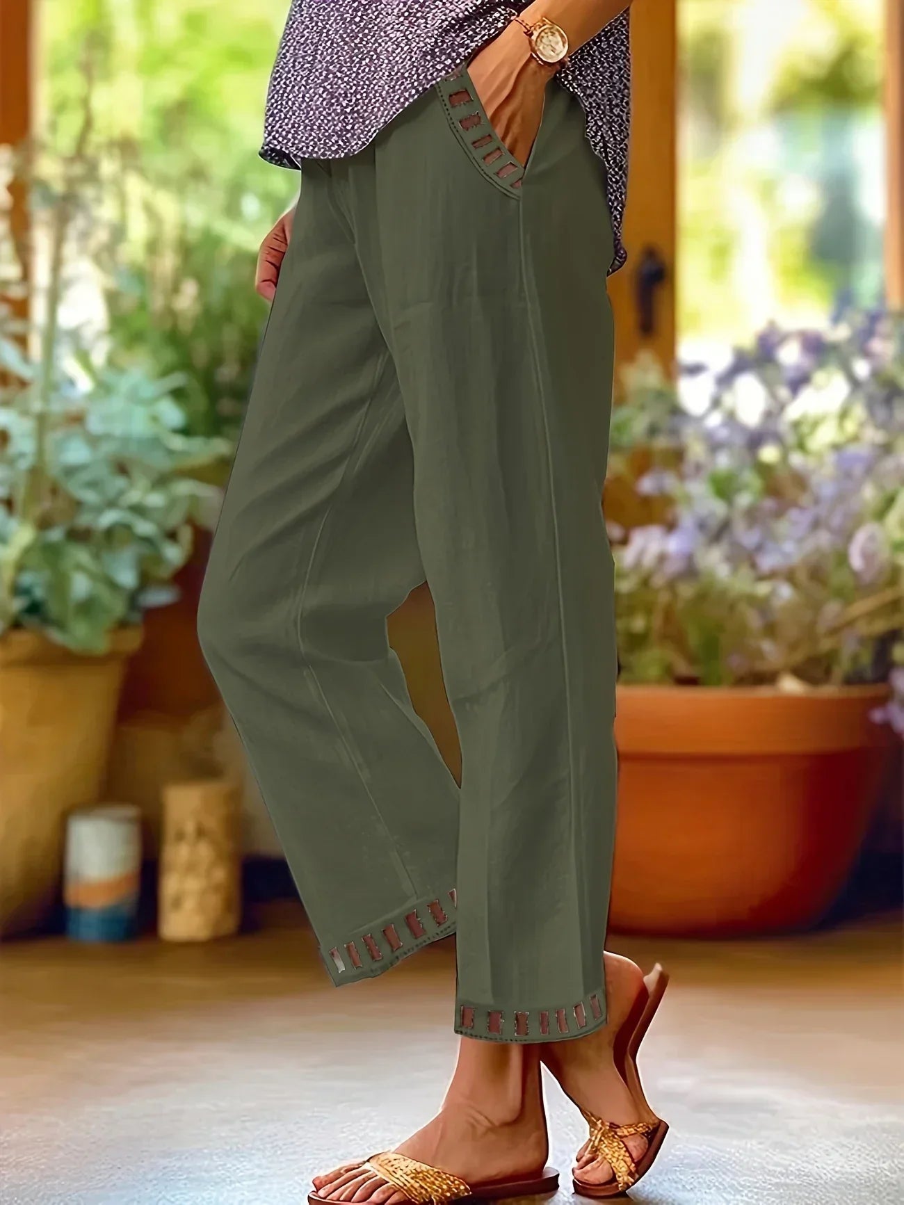 Tracey Contrast Trim Cropped Trousers