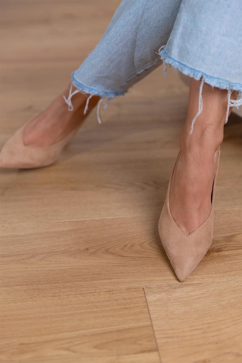 Marlena™ | Nude pumps with a fine heel